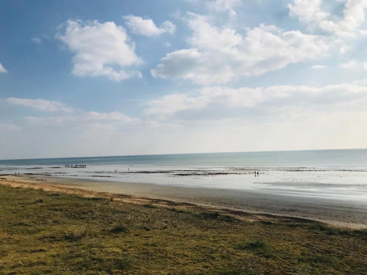 Standing, Luminosite A 100M De La Mer, T3 Prestige سا يْليرْ دو ري المظهر الخارجي الصورة